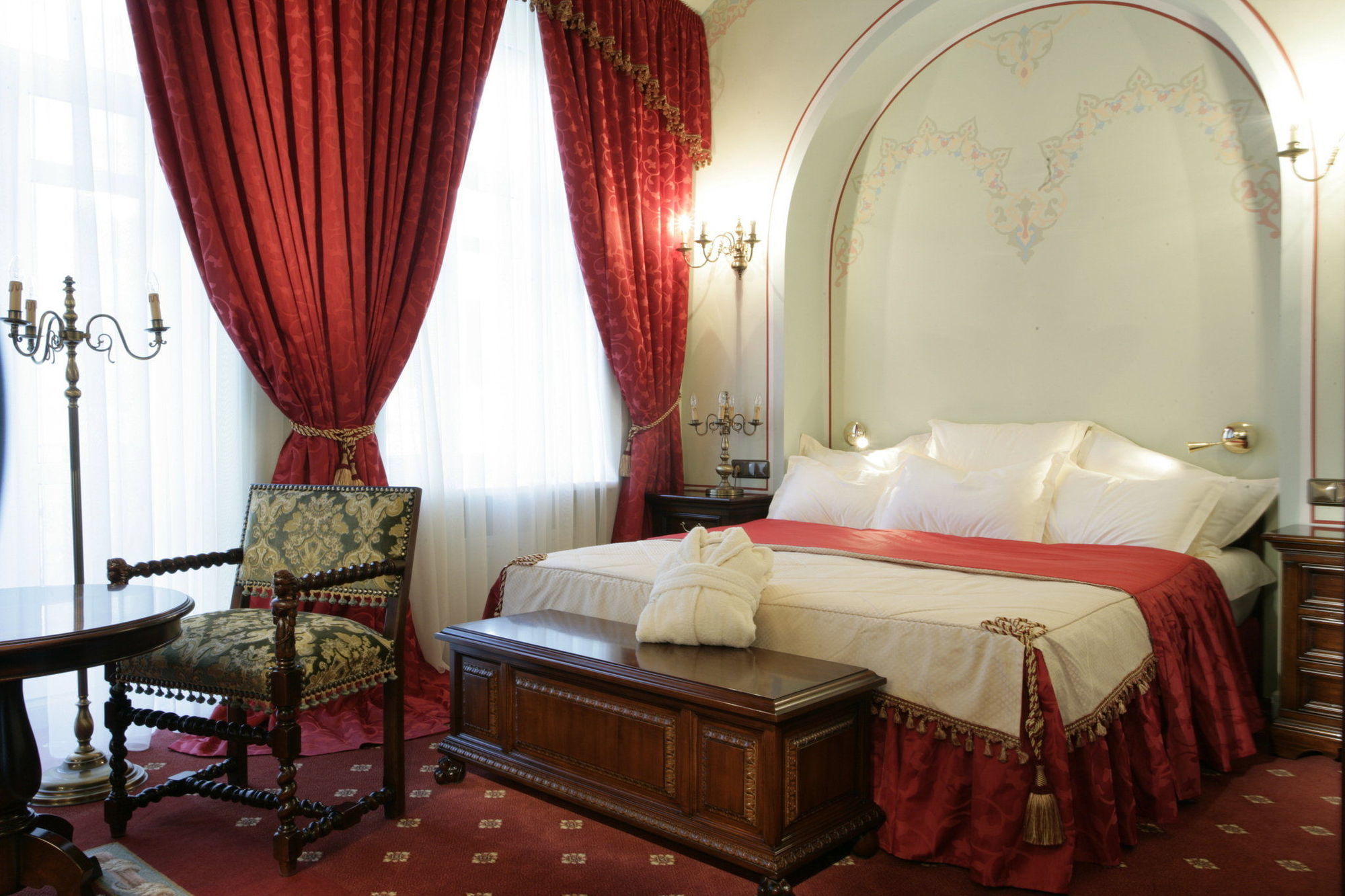 Opera Hotel - The Leading Hotels Of The World Kyiv Room photo